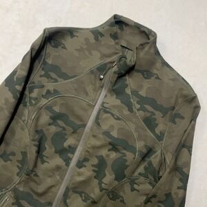 Lululemon Forme Jacket *Cuffins Savasana Camo 20cm Fatigue Green LUON Size 6